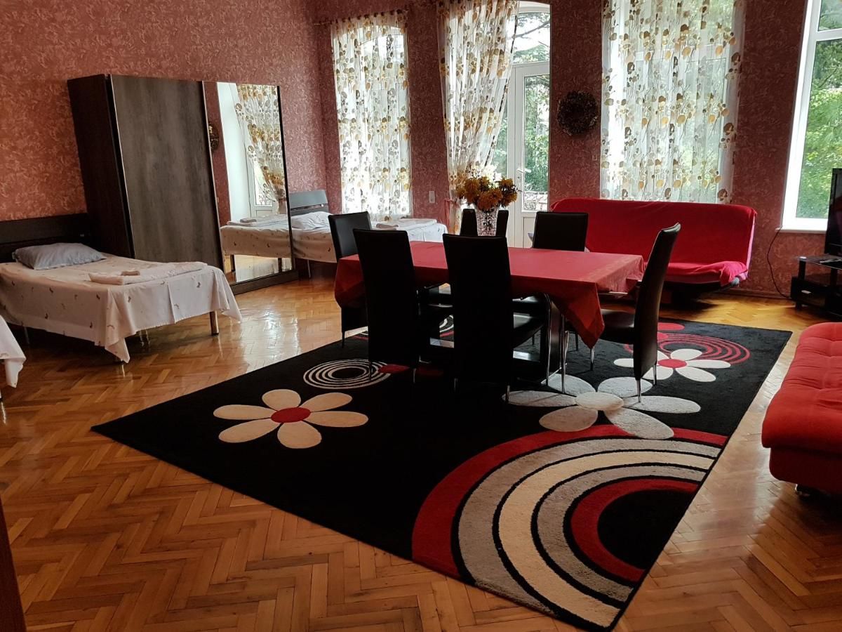 Хостелы Guest House Eli Кутаиси-20